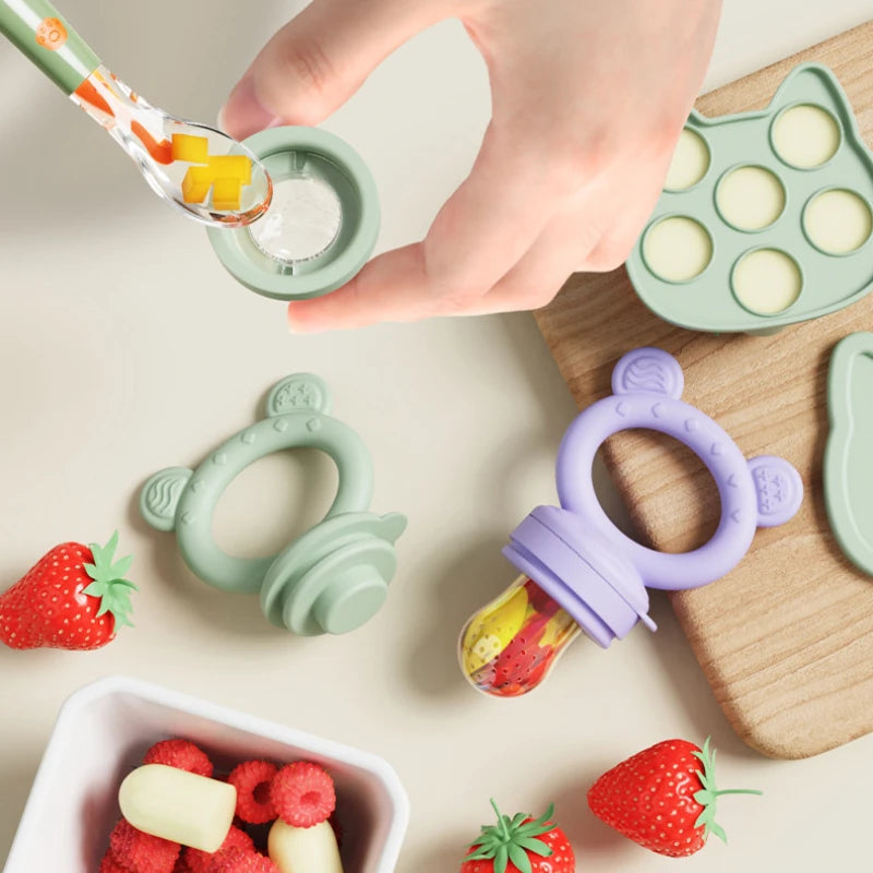 Baby Fruit Food Feeder Silicone Breastmilk Popsicle Molds Fruit Pacifier Feed