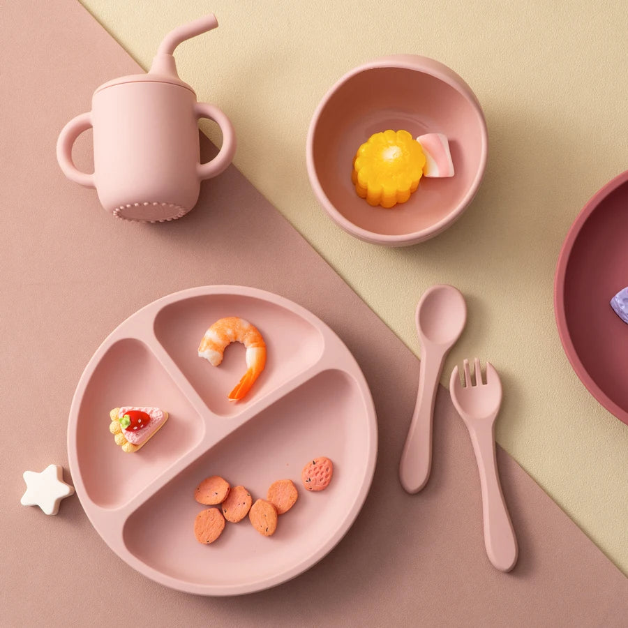 5PCS Baby Silicone Feeding Set Bowl Plate Cup Utensils Suction Tableware