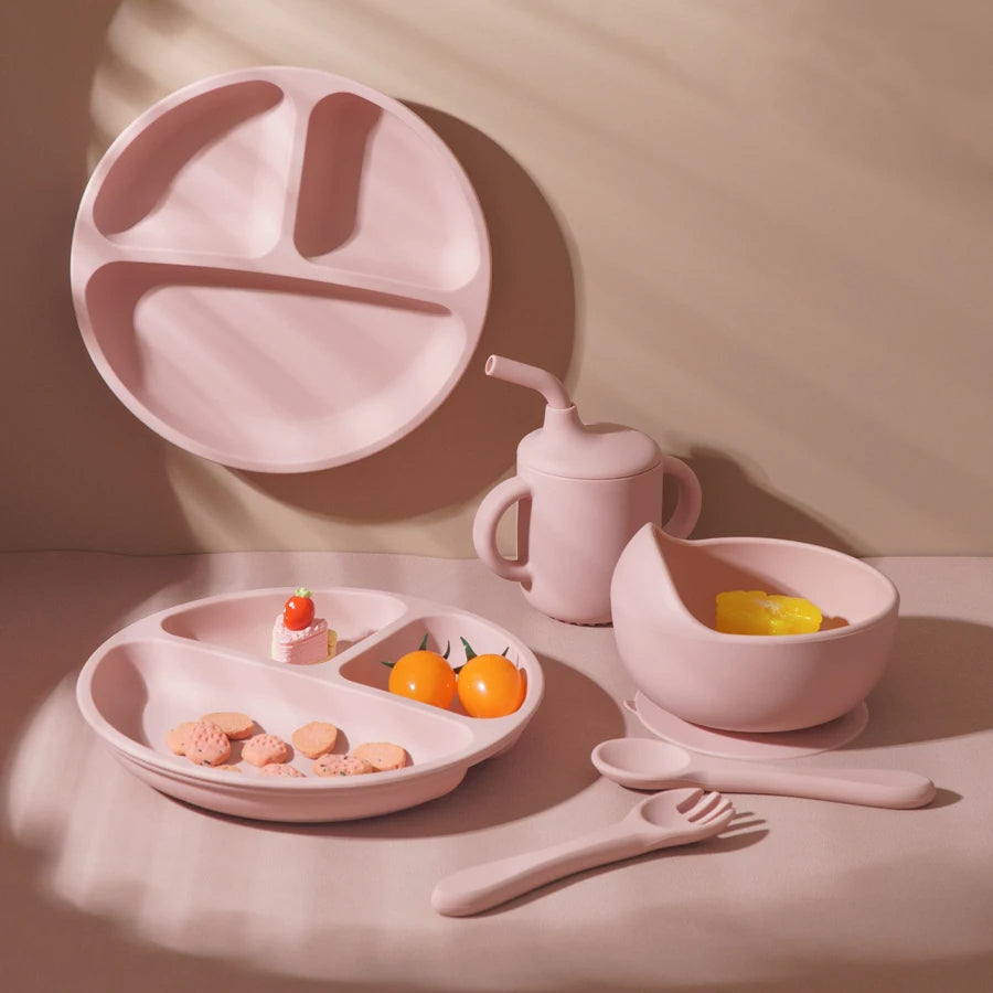 5PCS Baby Silicone Feeding Set Bowl Plate Cup Utensils Suction Tableware